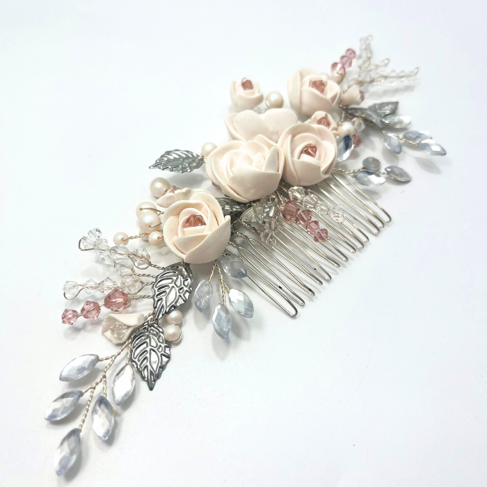 Pieptane handmade cu Swarovski Elements Alana
